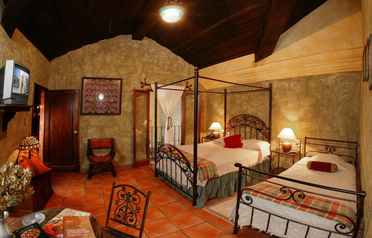 Hotel Palacio De Dona Beatriz Antigua Exterior photo