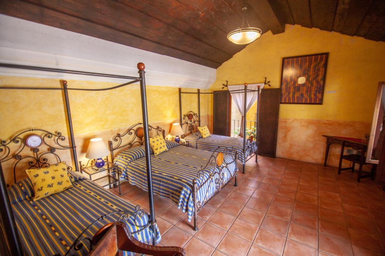 Hotel Palacio De Dona Beatriz Antigua Exterior photo
